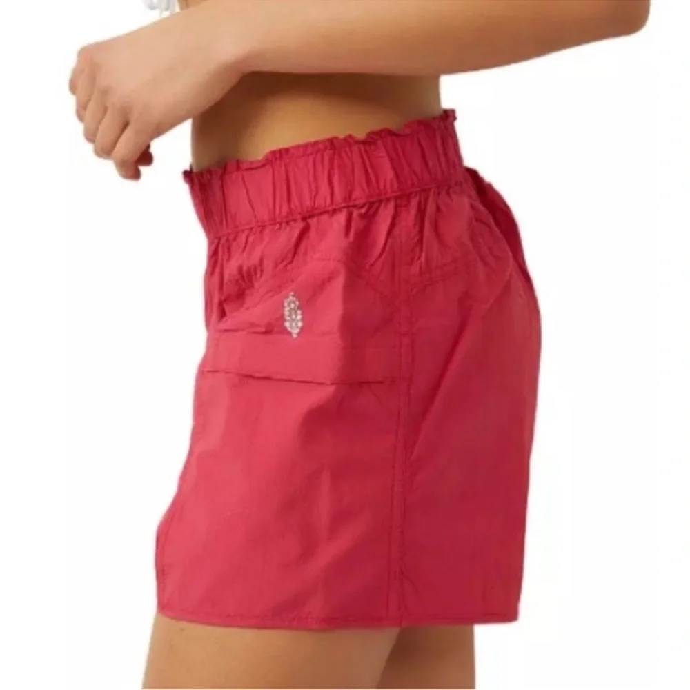 FREE PEOPLE FP Movement In The Wild Short Size S NWT